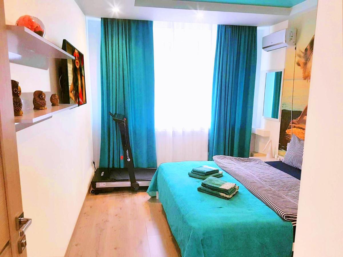 Big Jacuzzi , Sauna , Khreshchatyk Apartments เคียฟ ภายนอก รูปภาพ